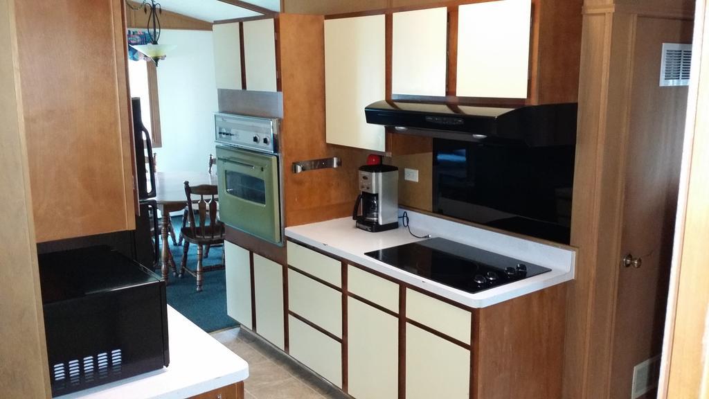 ויסקונסין דלס Indian Trail Motel חדר תמונה