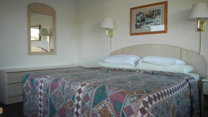 ויסקונסין דלס Indian Trail Motel מראה חיצוני תמונה